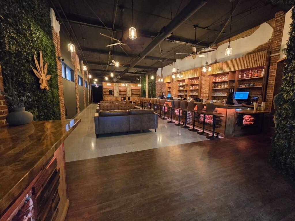 Downtown Orlando Chronic Guru location storefront and lounge
